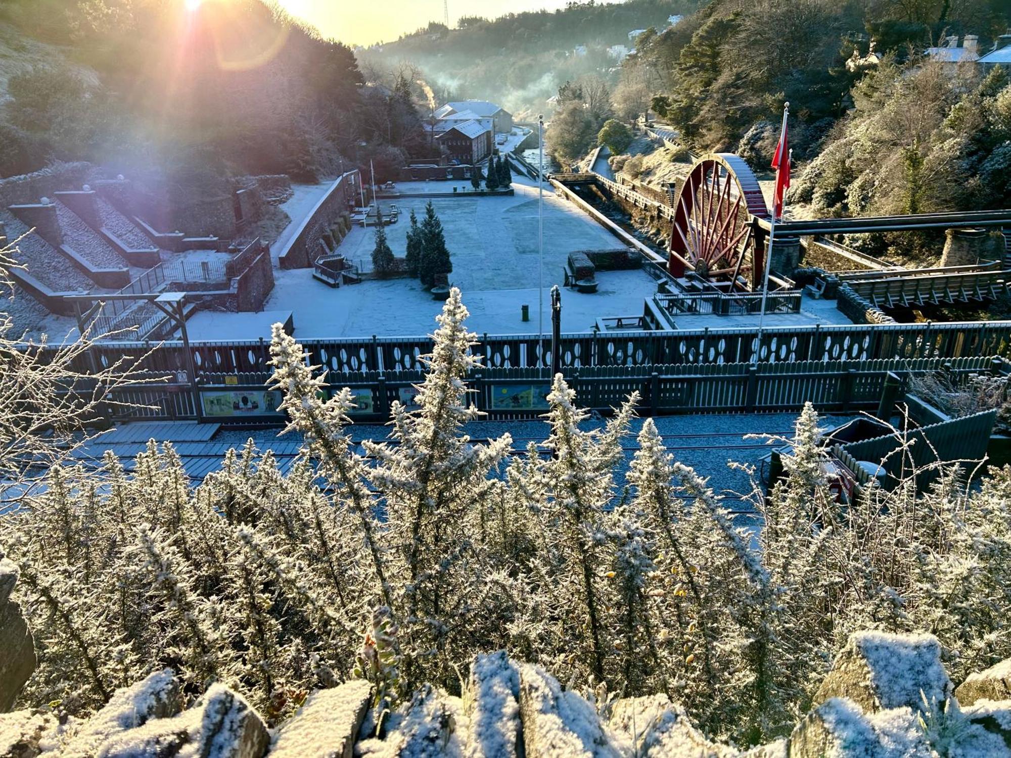 The Cottage, Bridge House Laxey Экстерьер фото